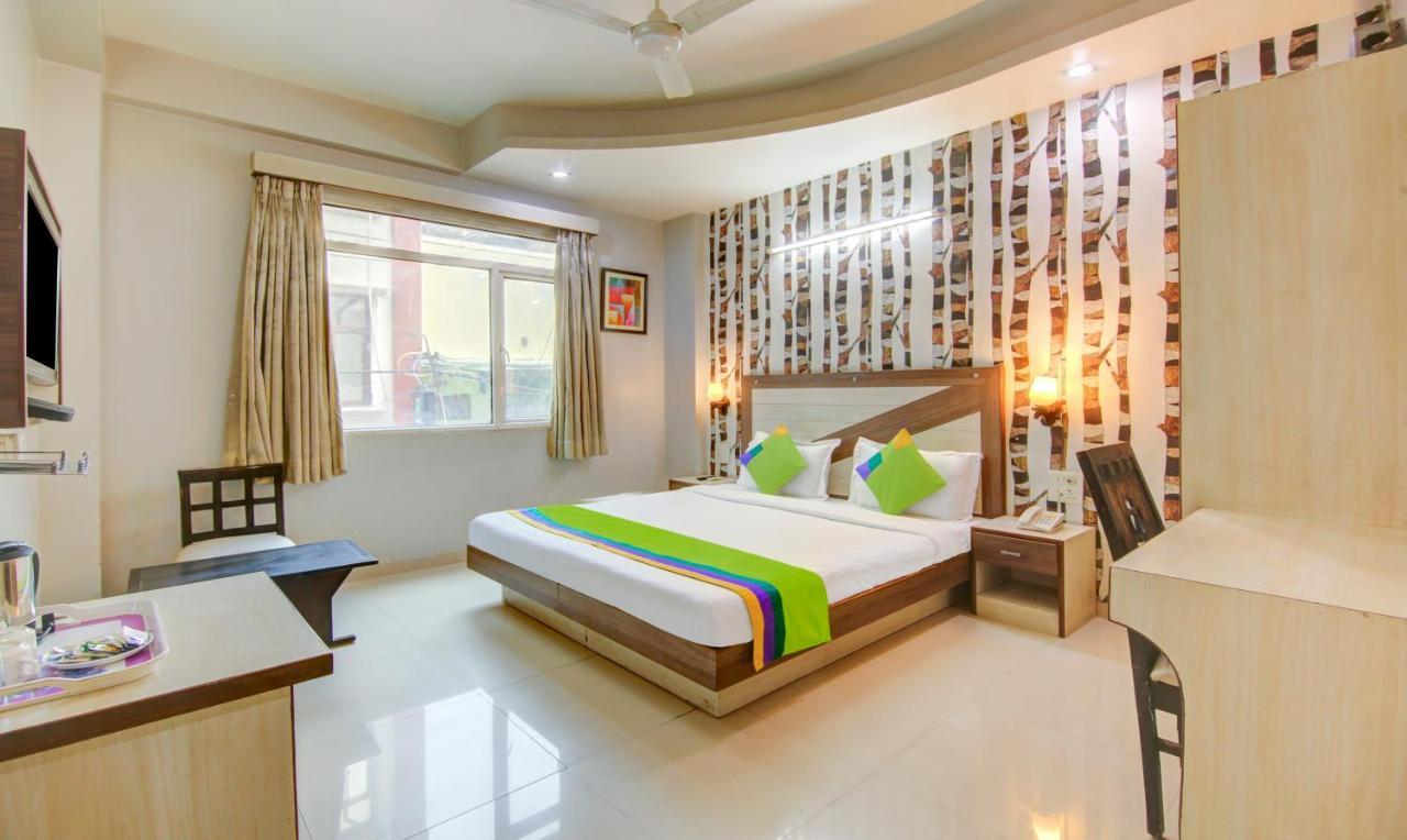 Treebo Rockwell Plaza Otel Yeni Delhi Dış mekan fotoğraf