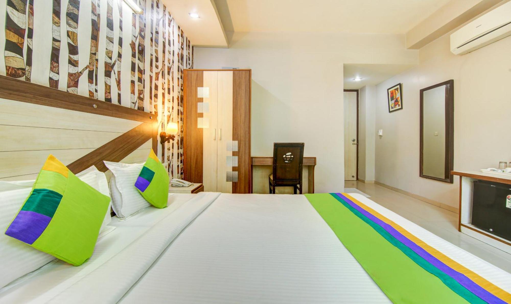 Treebo Rockwell Plaza Otel Yeni Delhi Dış mekan fotoğraf